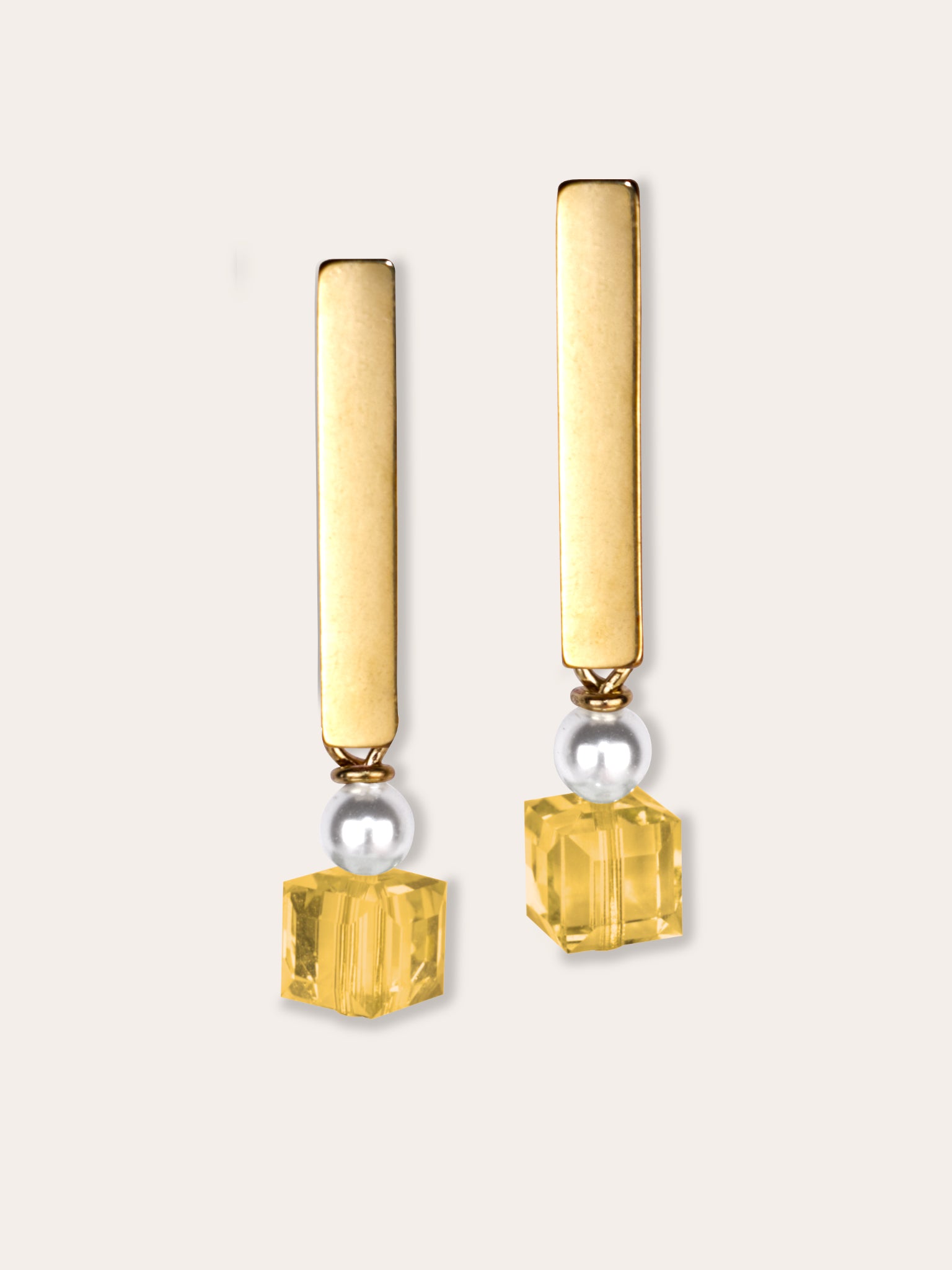 Solo cubico earrings