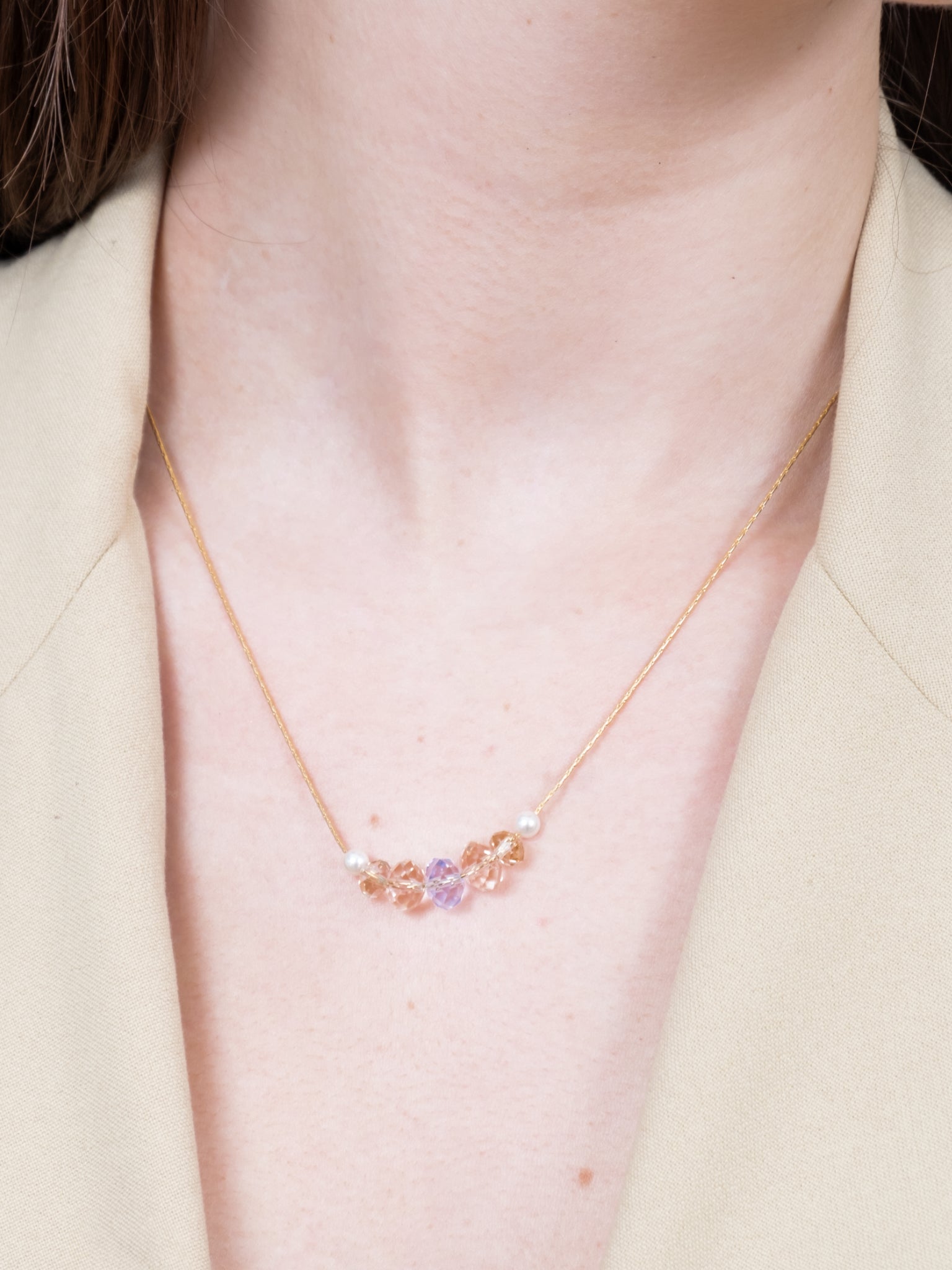 Collier en nacre de cristal et cristal d’Autriche – Harmonia
