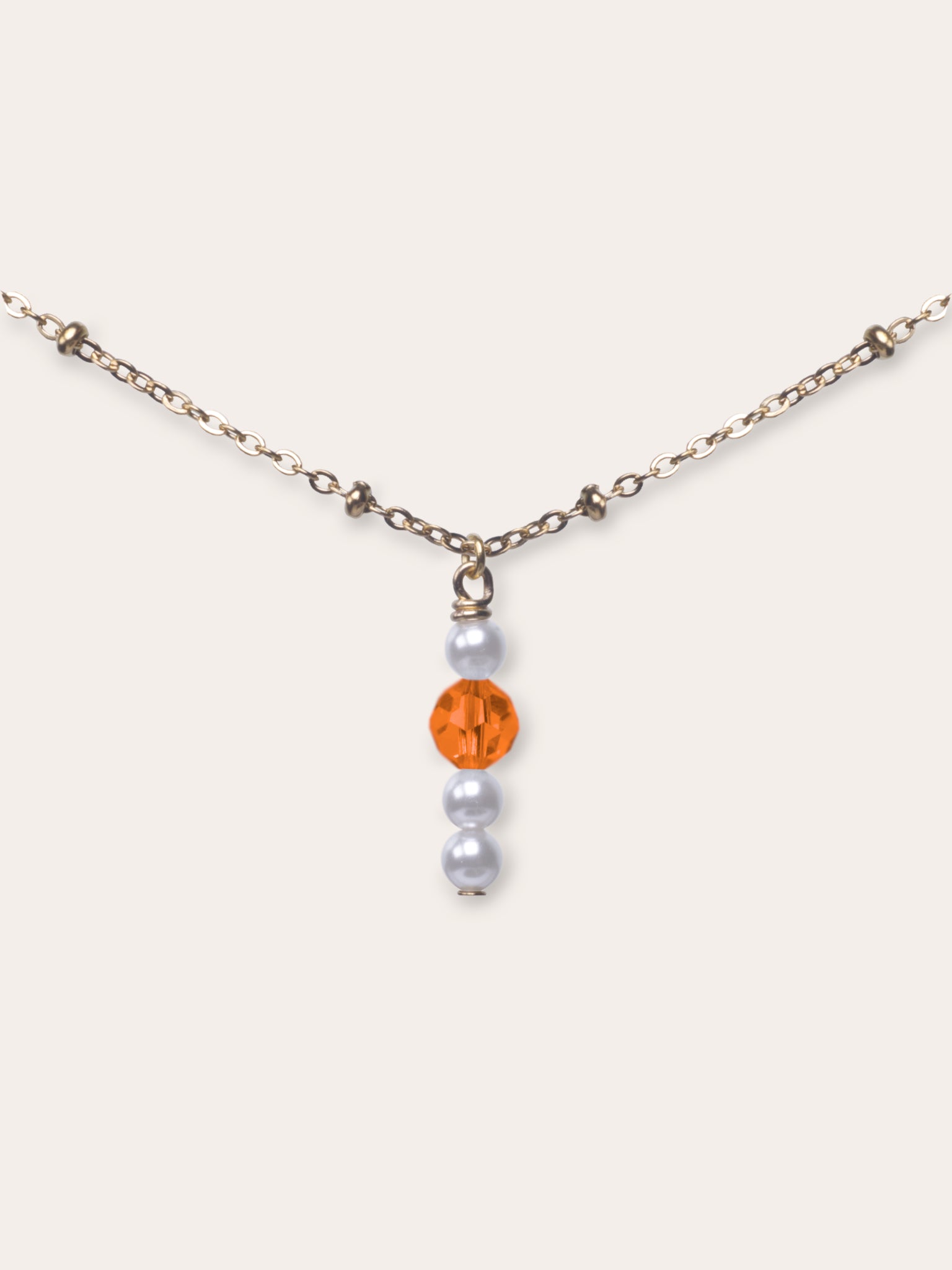 Collier en nacre de cristal et cristal d’Autriche – Monile