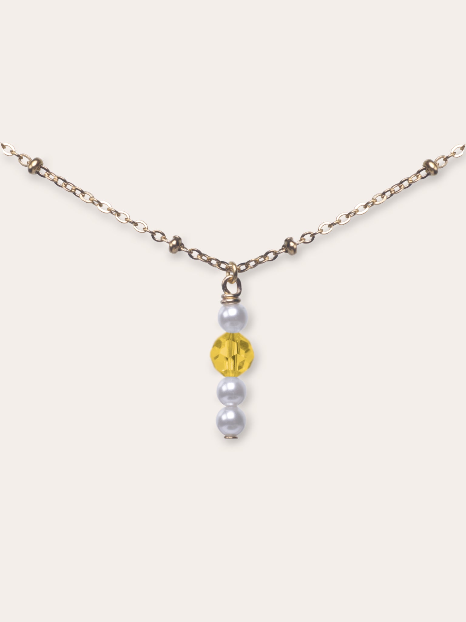 Collier en nacre de cristal et cristal d’Autriche – Monile